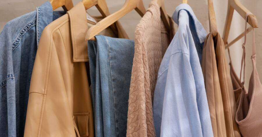 How to Build a Capsule Wardrobe on a Budget